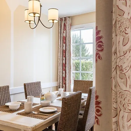 Pierre & Le Domaine De Bordaberry 4*