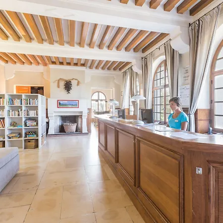 Pierre & Le Domaine De Bordaberry 4* אורונייה
