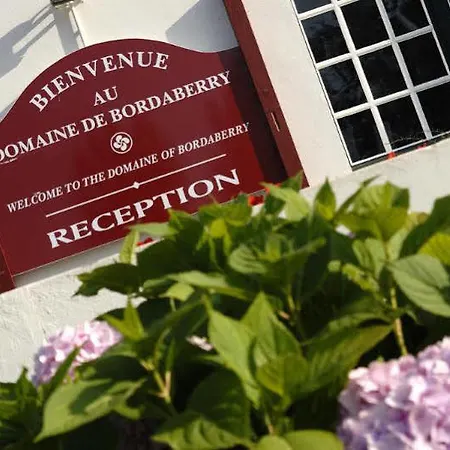 מלון דירות Pierre & Le Domaine De Bordaberry אורונייה