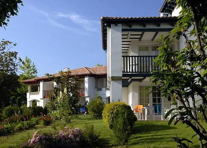 شقة فندقية Pierre & Le Domaine De Bordaberry يورونْيِ