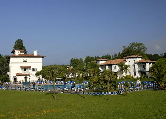 Pierre & Le Domaine De Bordaberry شقة فندقية