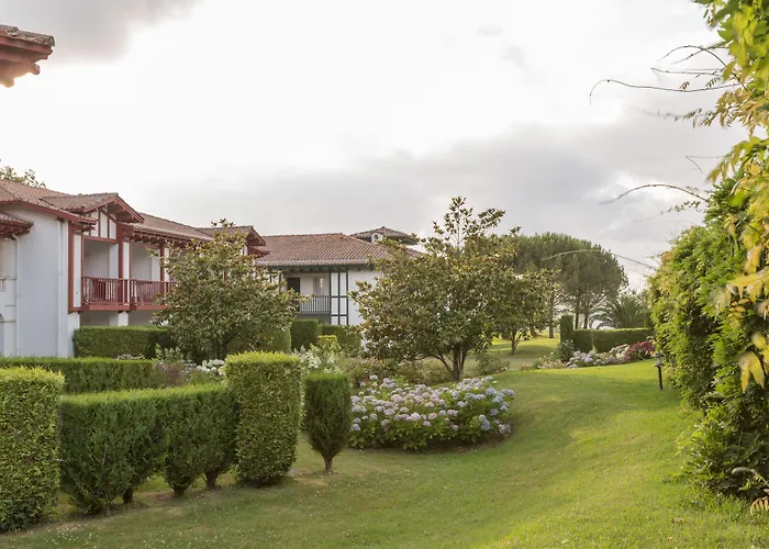 Pierre & Le Domaine De Bordaberry شقة فندقية 4*